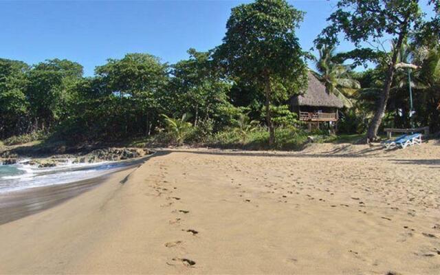 Bohio De Playa