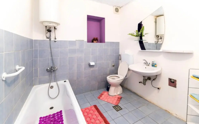 Apartment Eni