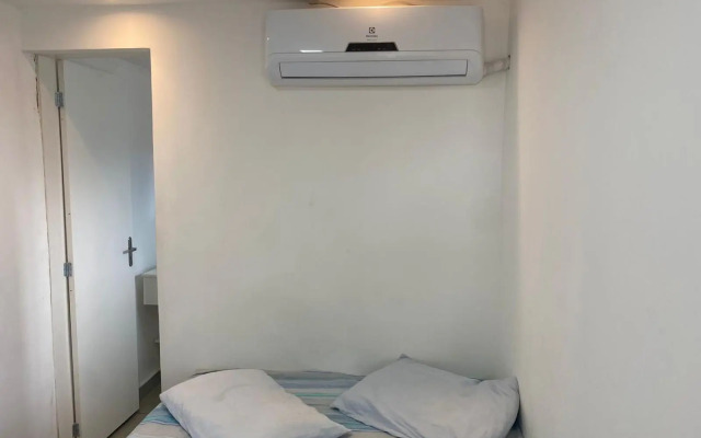 Loft container central c/ estacionamento