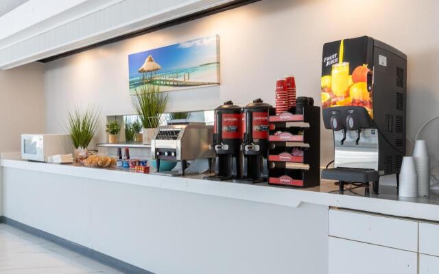 Motel 6 – Altamonte Springs, FL