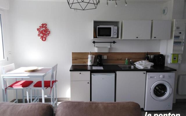 Beau duplex et studio proche de la mer