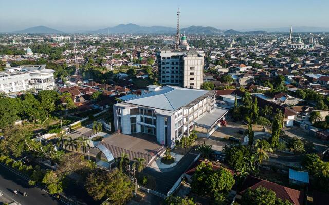 Sapadia Hotel & Convention Lombok