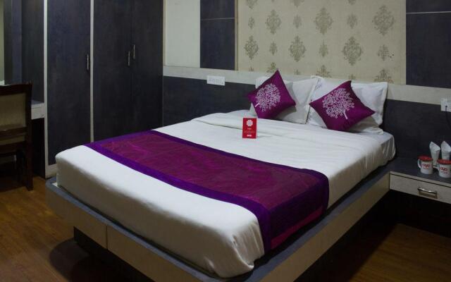 OYO 8715 Hotel Nakshatra Grand