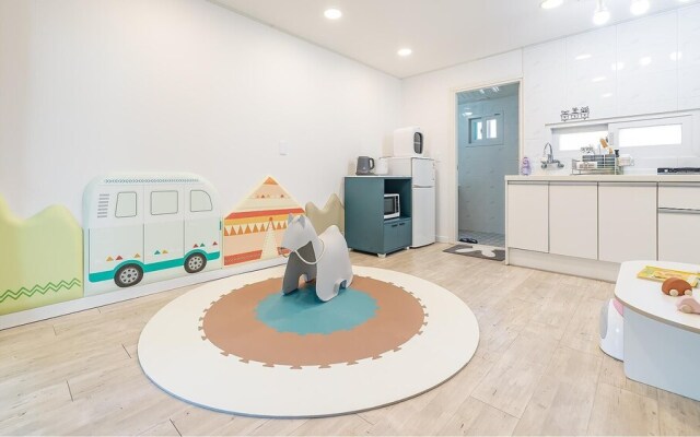 Gapyeong Bom Kids Gajok Spa Pension