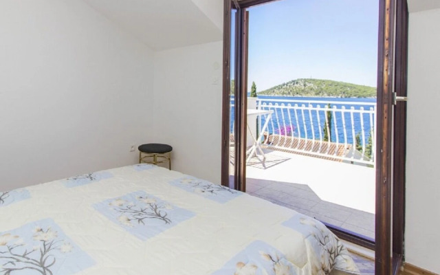 Milans - 25m From the Beach - A5