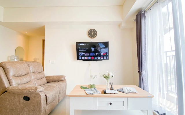 Good Deal and Homey 2BR Meikarta Apartment