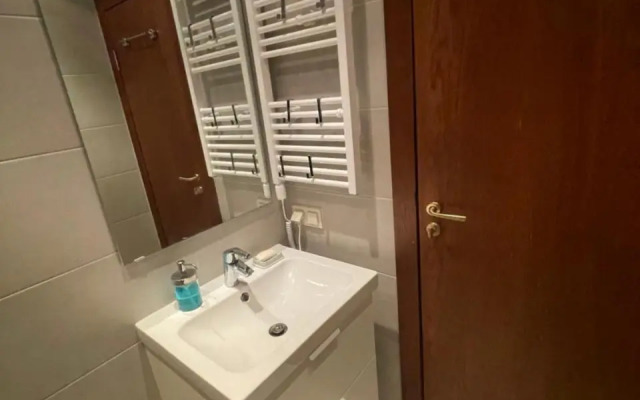 Lovely 2-bedroom serviced apartment with SPA