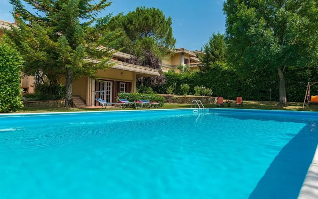 Villa Monica 8 in Greti