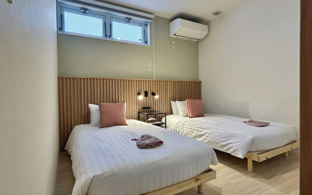 Akayane Lodge by H2 Life