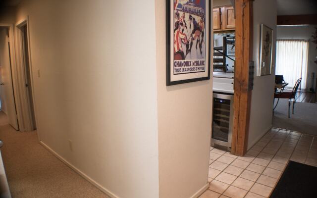 Redstone By Crested Butte Lodging