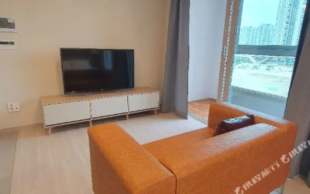 The November Stay In Landmark