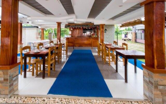 Greenfields Tourist Inn