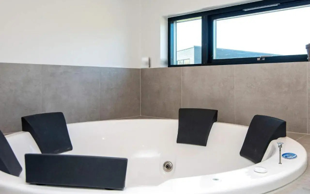 Holiday home Glesborg VI