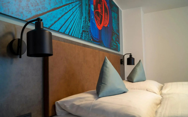 Trip Inn Living & Suites