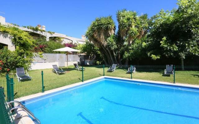 Casa Vista a la Piscina Para 8 Personas en Cambrils