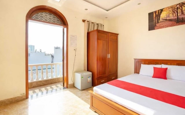 Collection O Long Phung Hotel