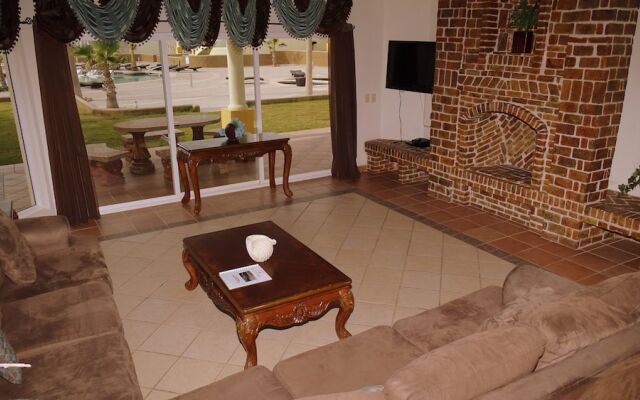 Villa 7 - 4 Br Villa