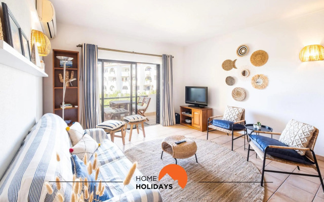 #014 Cozy Flat Only 5m Walk NewTown w pool