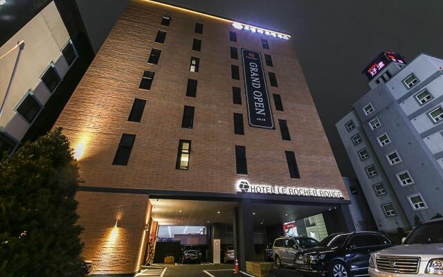 hotelImage