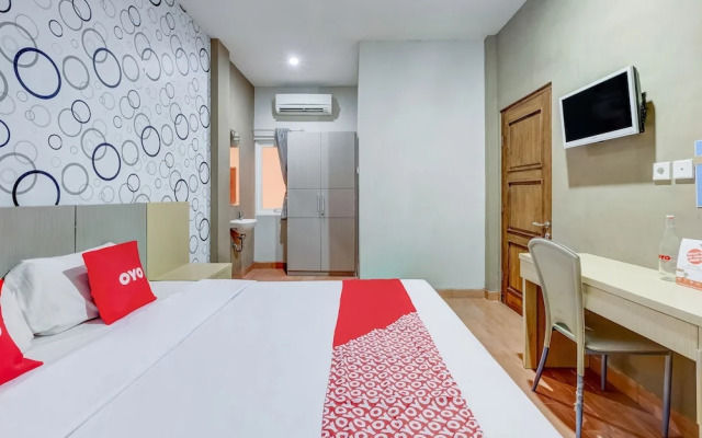 OYO Flagship Tembok Batu Residence