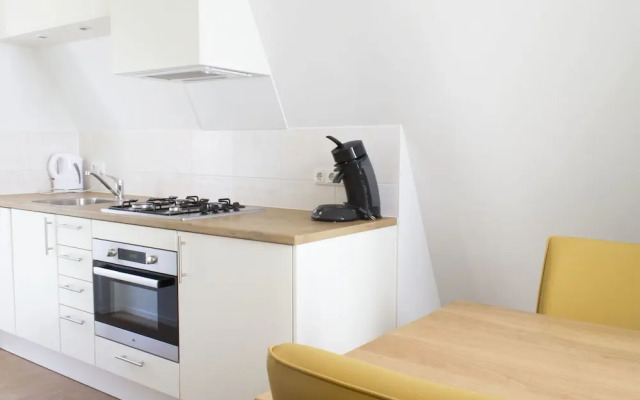 Restyled Bungalow With Dishwasher, Located on De Veluwe