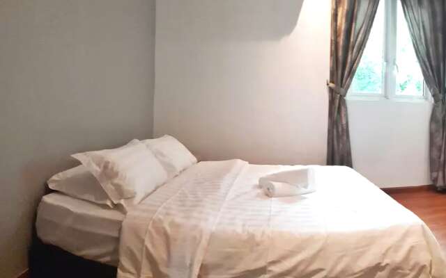 The N Suites Cozy and Spacious