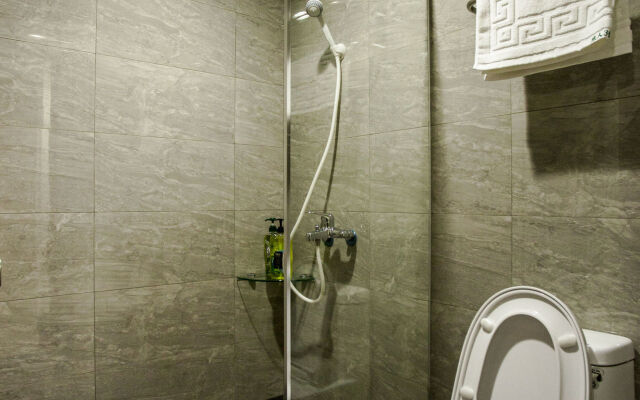 Traveler No.3 - Fengjia