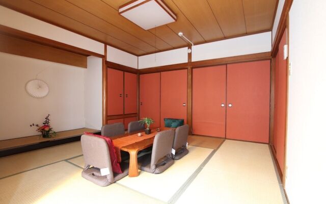 Namba Big Room Apartment