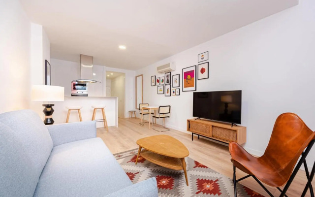 Francisco Remiro Fabulous Furnished Apartments in Guindalera