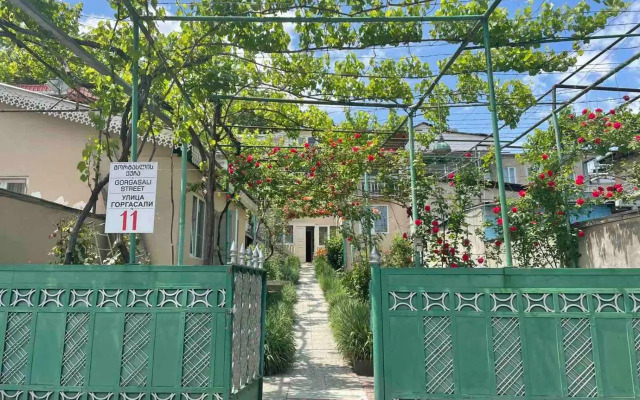 Guesthouse on Gorgasali Street 11