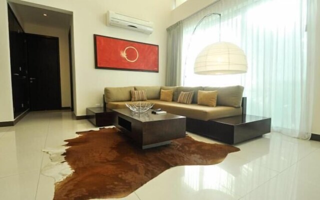 Oasis 12 by Realty Group