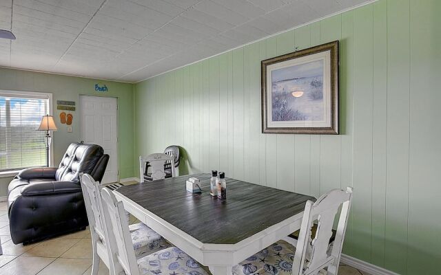 Island 109 3 Bedroom Condo