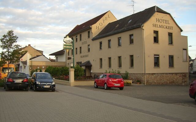 Hotel Weinhaus Selmigkeit