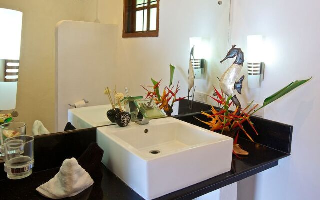 Fish Unlimited Beach & Dive Resort