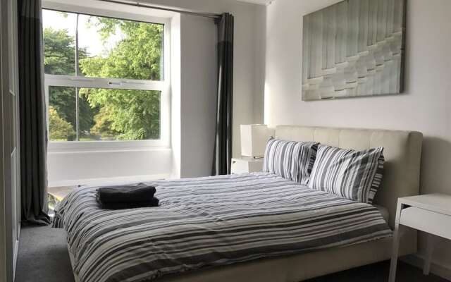 Leamington Spa Serviced Apartments - The Space