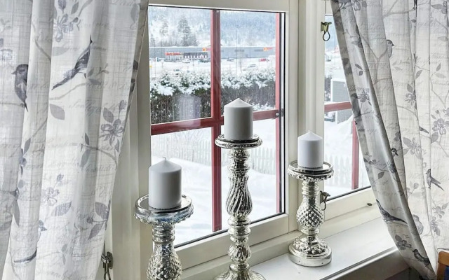 4 Person Holiday Home in Skulestadmo