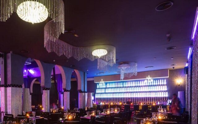 Ushuaia clubbing hotel