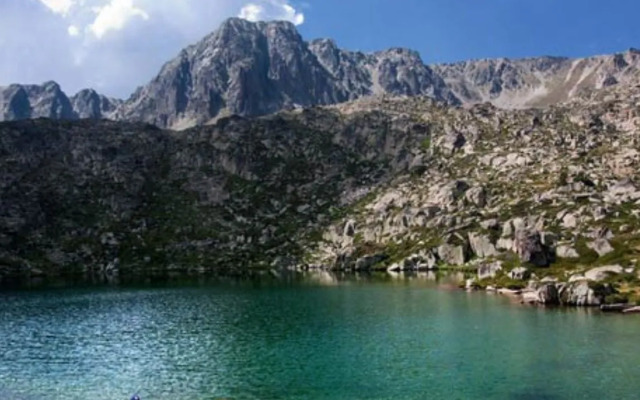 Barri Antic Hostel & Pub