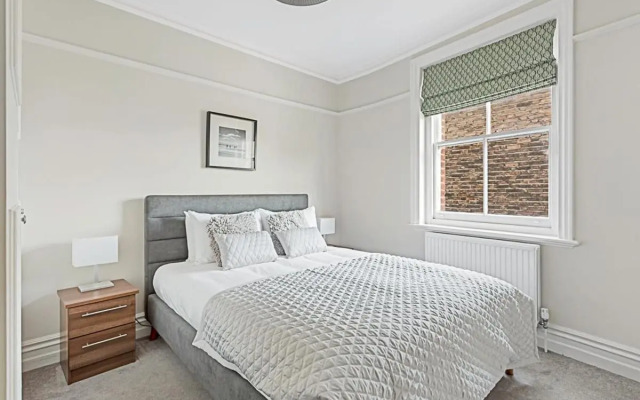 Serene 2BR - 3 Mins to Fulham Broadway