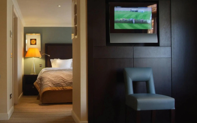 The Lygon Arms - an Iconic Luxury Hotel