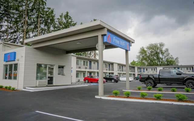 Motel 6 Tigard OR - Portland Southwest