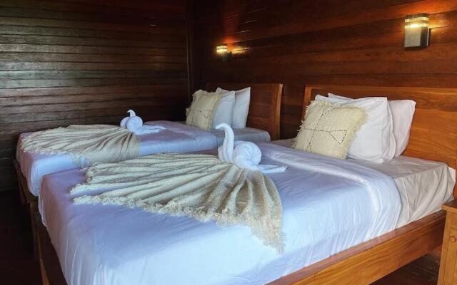 Sunset Hill Lembongan