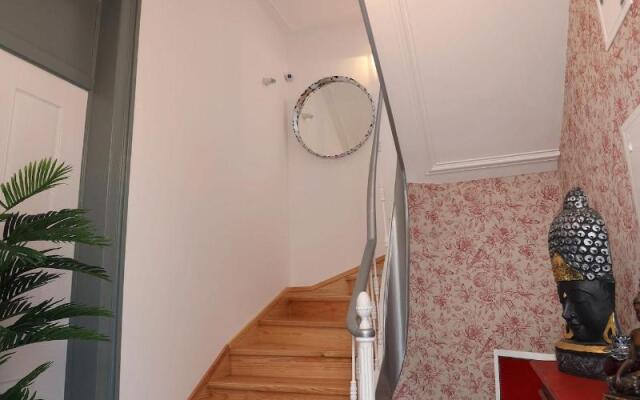 Glass Boutique - Rooms & Suites