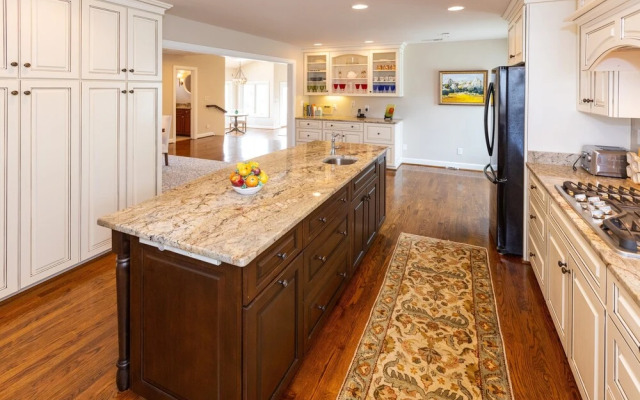 Sunrise Villa/monthly Rental 3 Bedroom Home