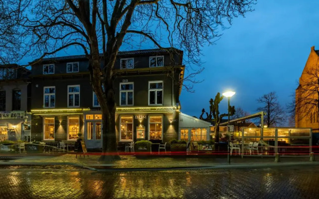 hotelImage