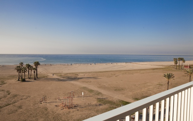 Hotel Brisamar Suites