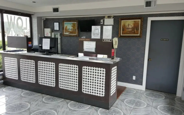 The Rockwell Resort