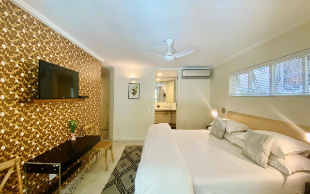 Cape Standard Guest House
