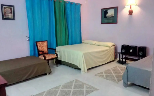 rush bond villa