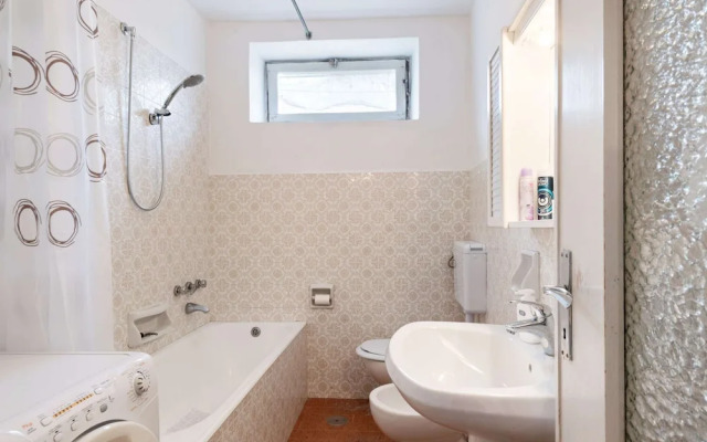 Belvilla by OYO Casa Rina